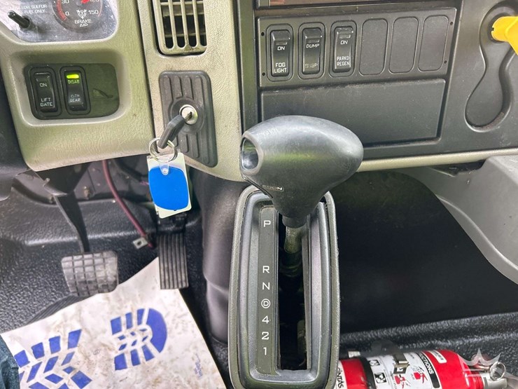 2018-international-4300-image-16