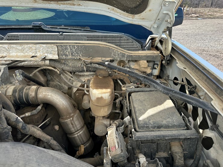 2019-chevrolet-2500-image-45