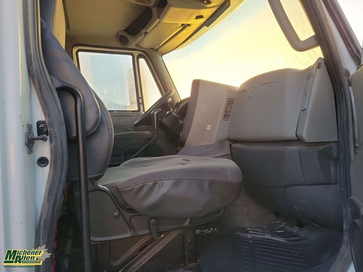 2015-international-prostar-image-15