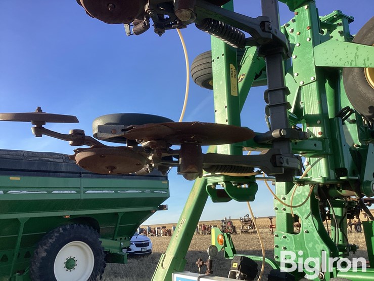 2013-john-deere-2510h-image-13