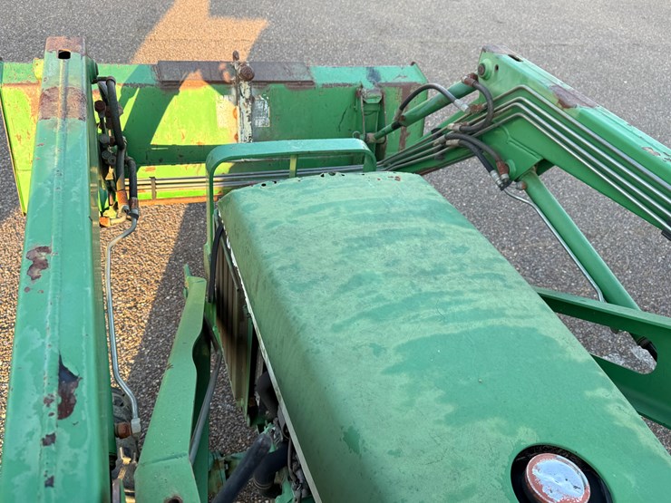 john-deere-790-image-17