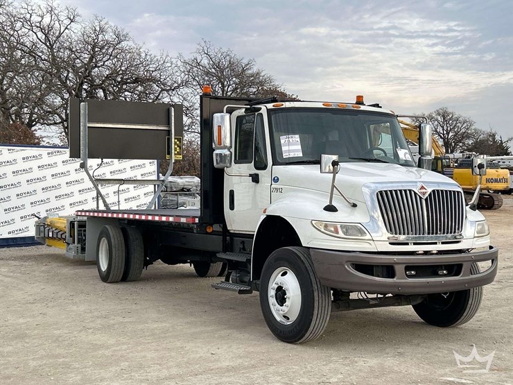 2018-international-4300-image-2