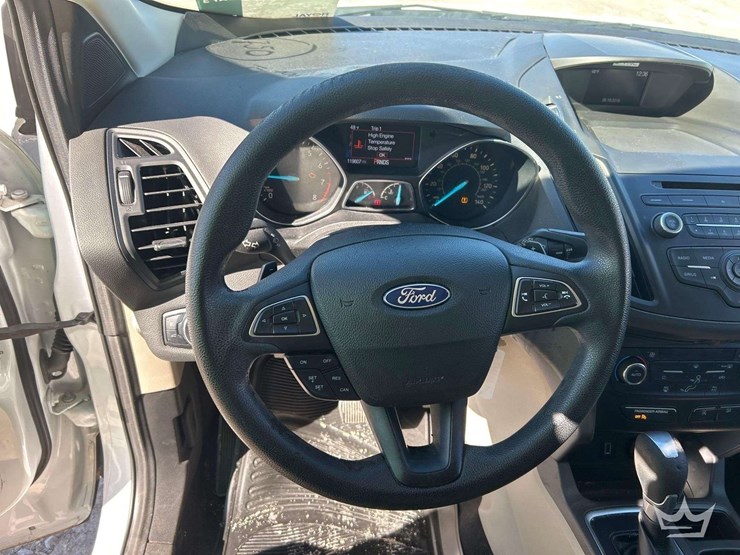 2017-ford-escape-image-13