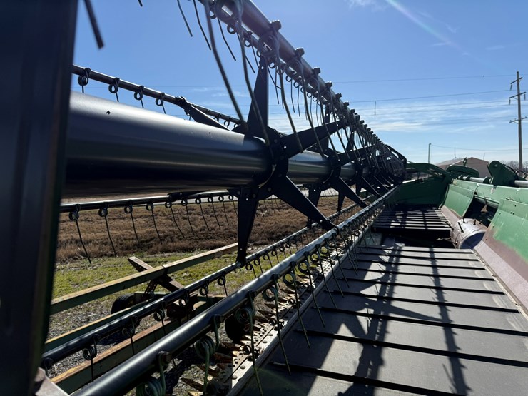 john-deere-630d-image-49