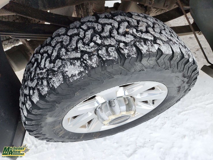 2014-ford-f350-sd-image-12