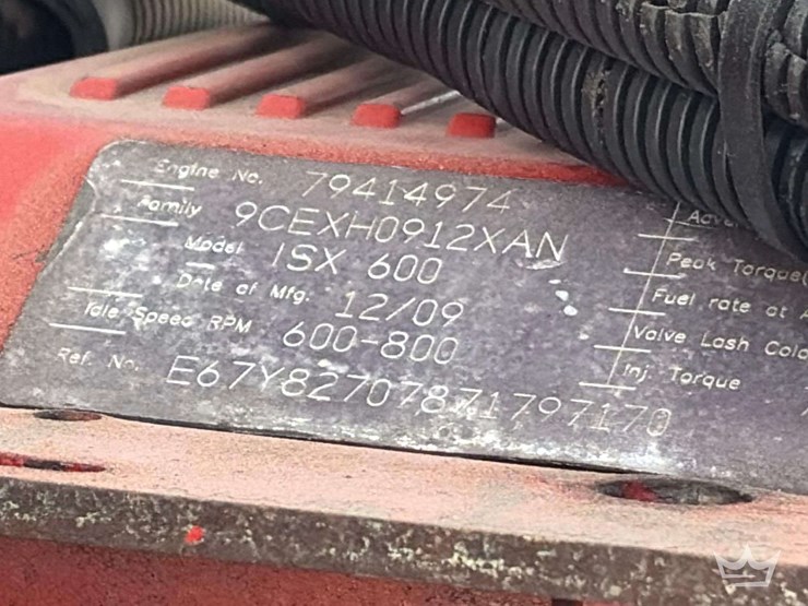 2011-kenworth-w900-image-11