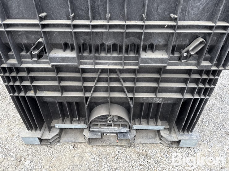 buckhorn-574533cfro-seed-tote-image-9