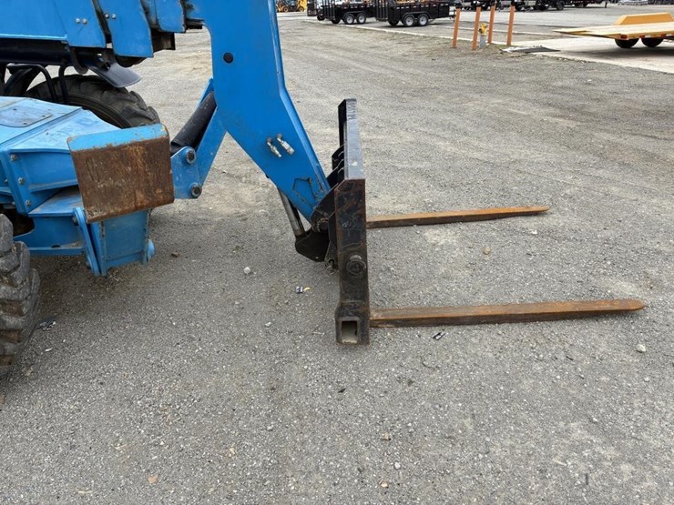 2015-genie-gth1056-image-6