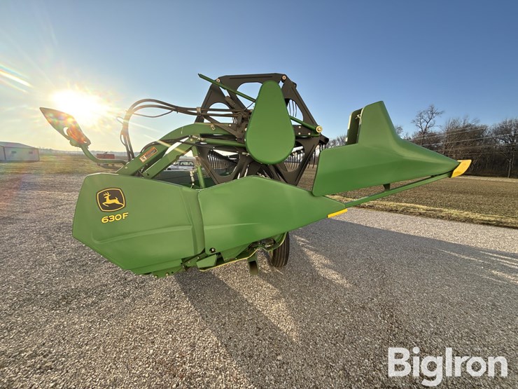 2010-john-deere-630f-image-4