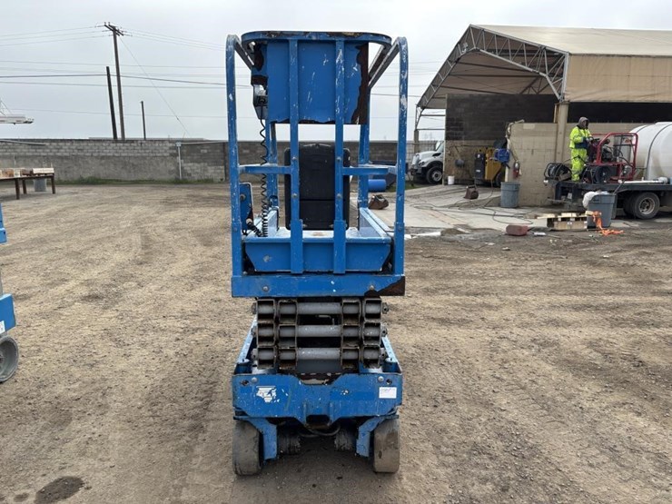 genie-gs1930-image-5