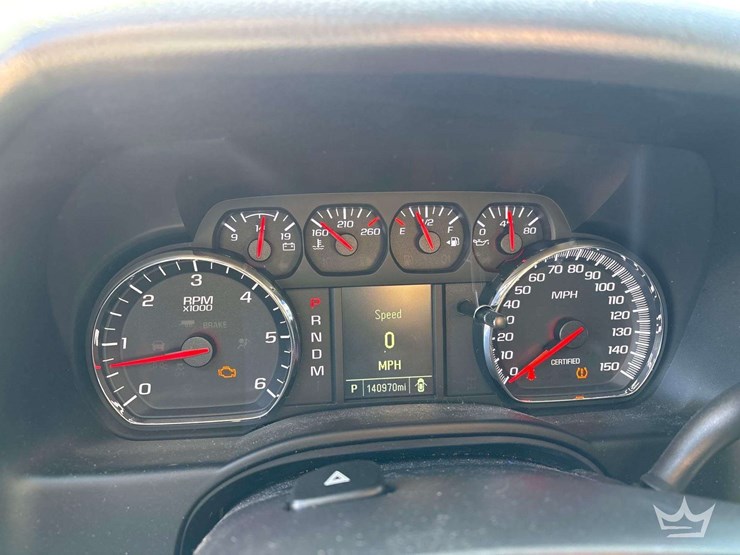 2015-chevrolet-tahoe-image-13