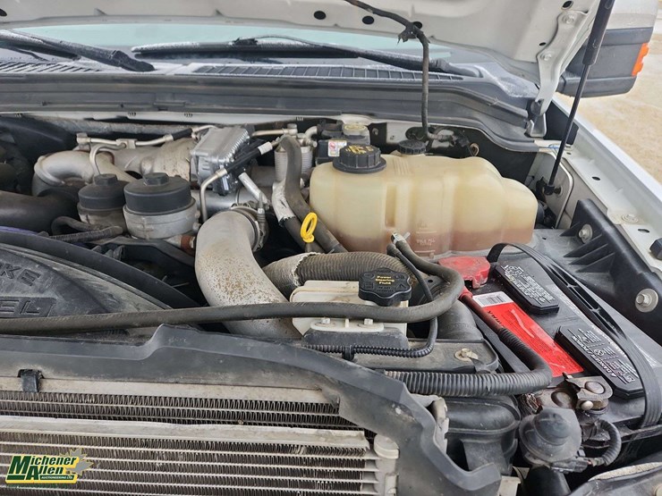 2010-ford-f250-image-29