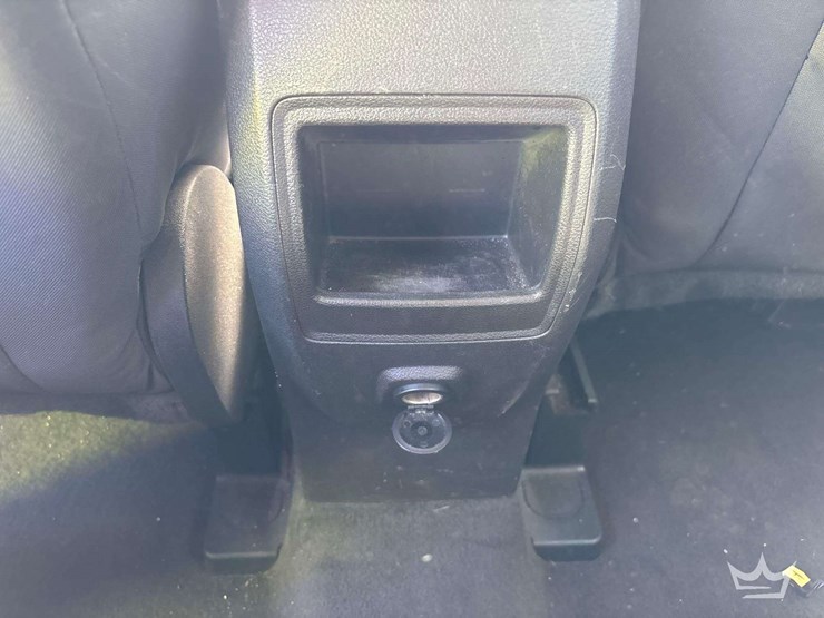 2015-ford-escape-image-18