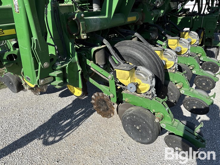 2008-john-deere-1790-ccs-image-16
