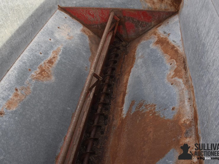 heider-auger-mixer-wagon-image-19