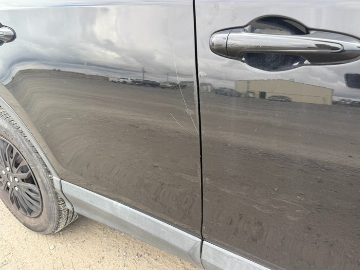 2018-toyota-rav4-image-21