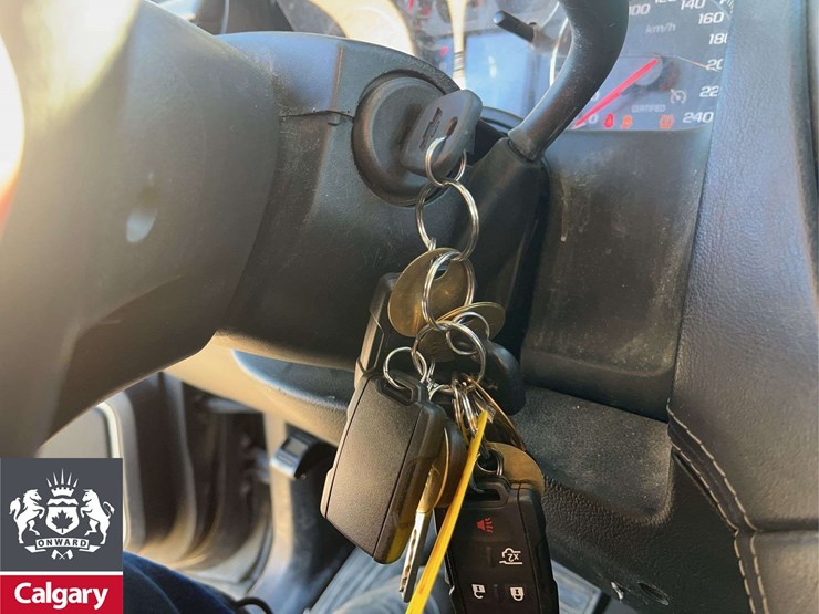 2016-chevrolet-tahoe-image-22