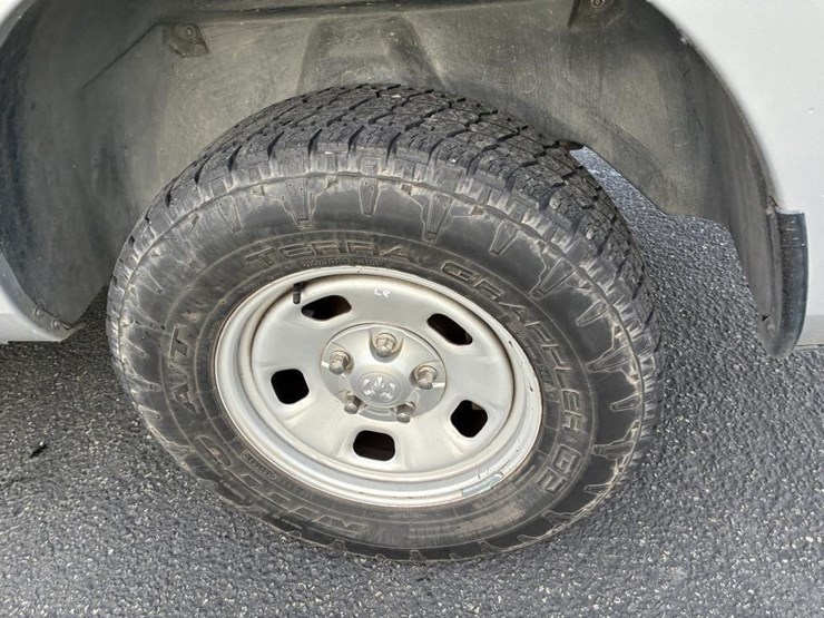 2014-dodge-ram-1500-image-4