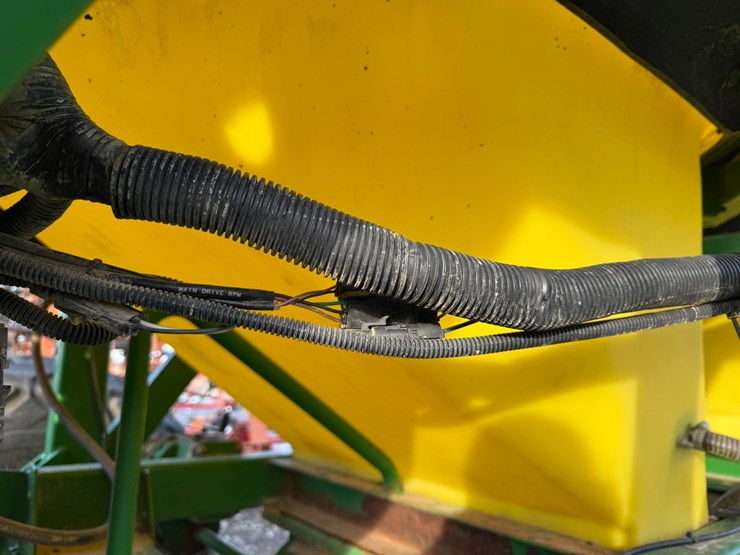 john-deere-1890-image-59