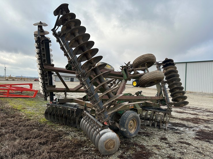 john-deere-630-image-3