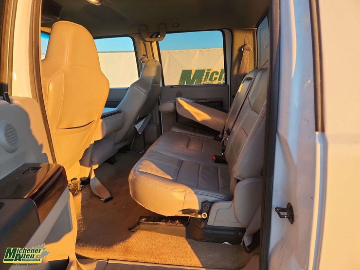 2008-ford-f350-image-16