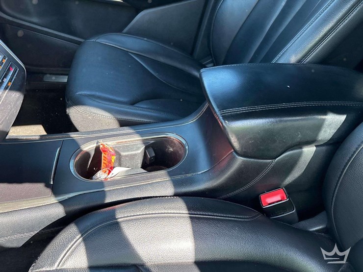 2016-lincoln-mkc-suv-image-16