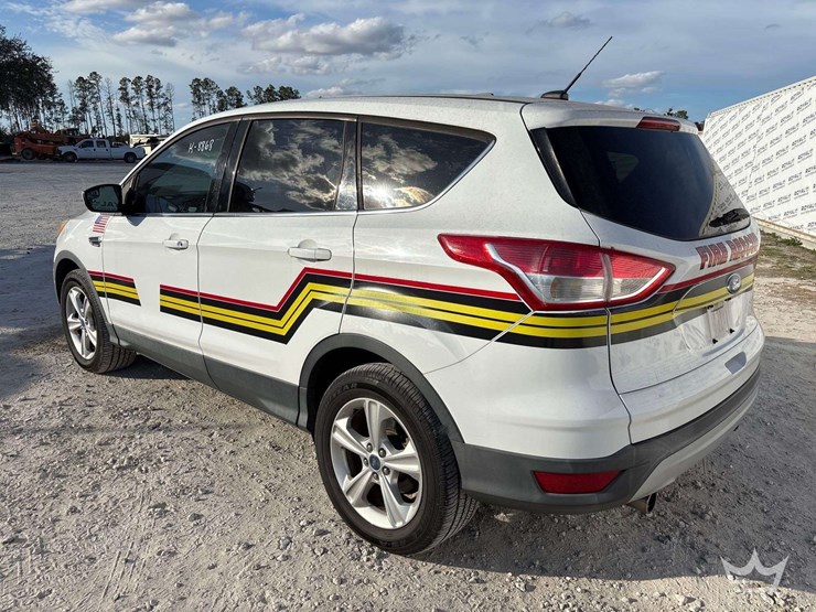 2013-ford-escape-image-4