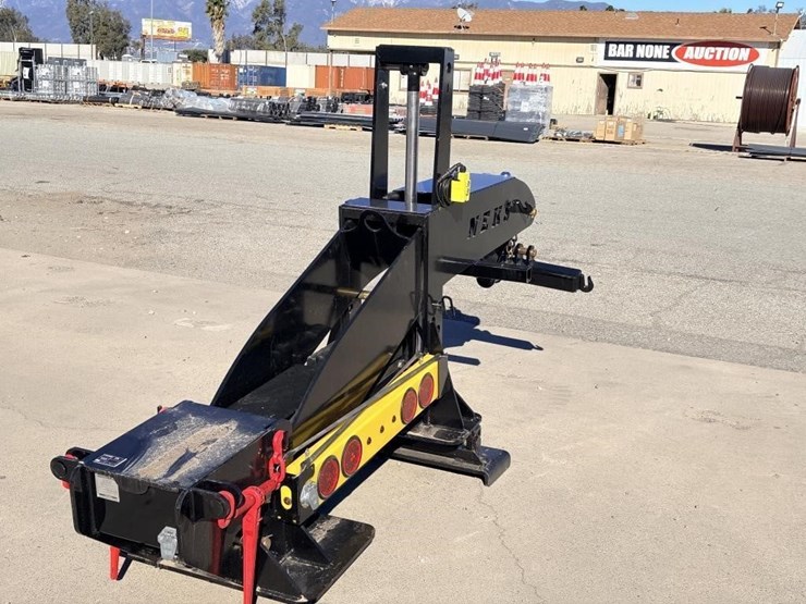 2026-neks-hydraulic-fifth-wheel-wrecker-image-3