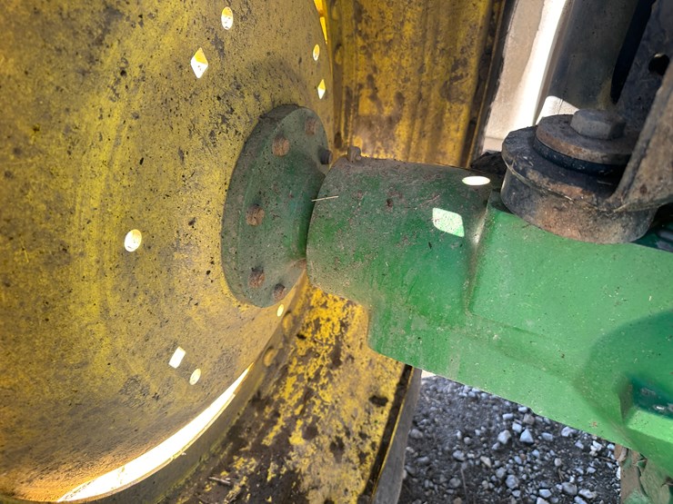 john-deere-6130r-image-12