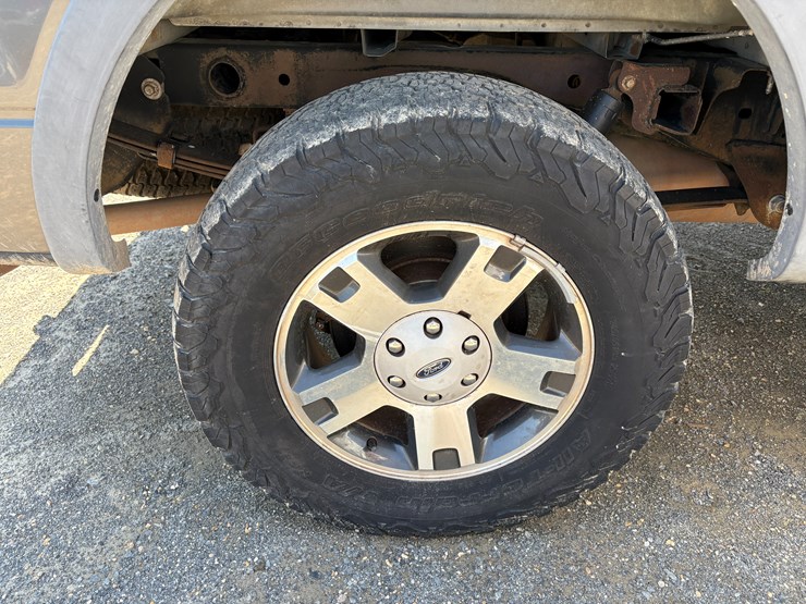 2005-ford-f150-image-13