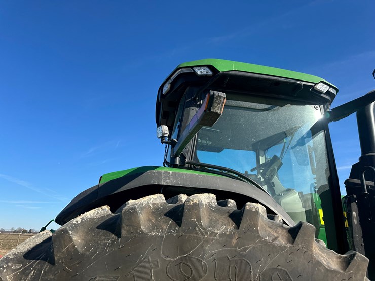 john-deere-8r-280-image-42