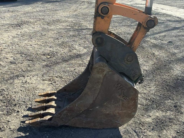 2016-mustang-800z-image-11