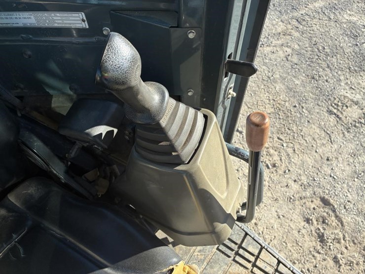 2016-mustang-800z-image-23