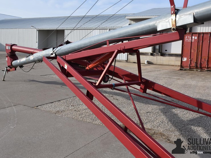 hutchinson-/mayrath-swing-away-auger-image-19