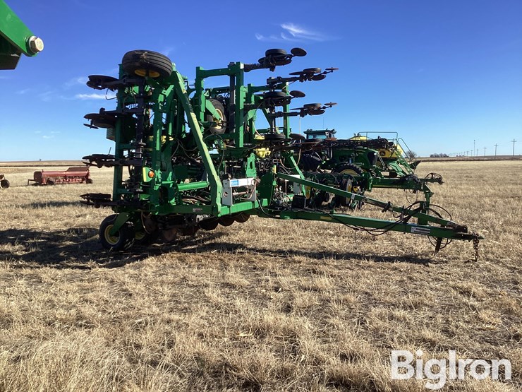 2013-john-deere-2510h-image-4