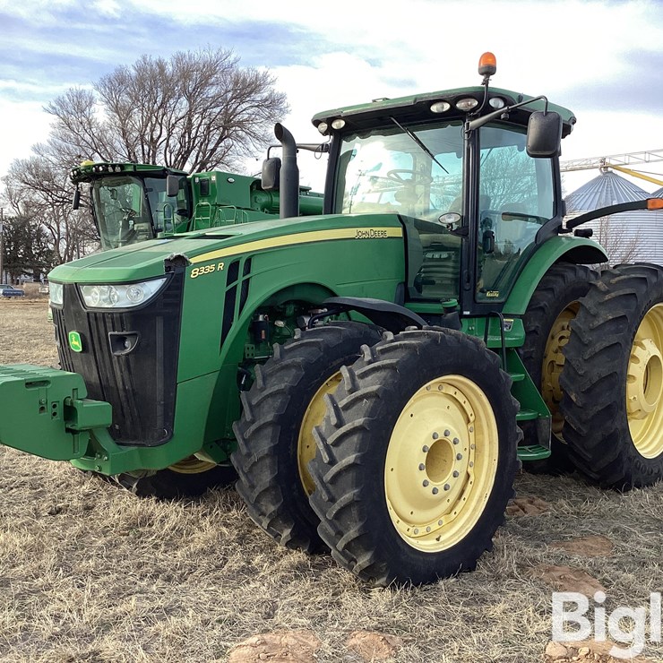 2012 JOHN DEERE 8335R