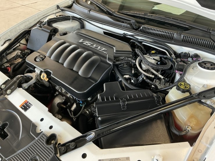 2015-chevrolet-impala-sdn-image-12