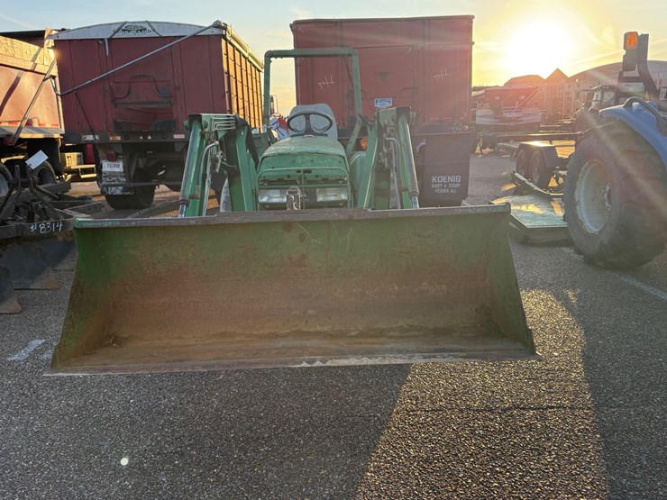 john-deere-790-image-2