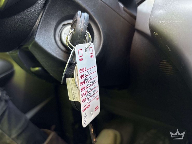 2013-ford-escape-image-30