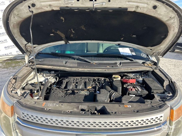 2013-ford-explorer-image-7