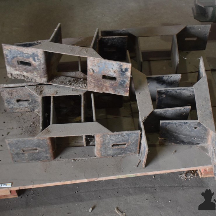 Misc Brackets On Pallet