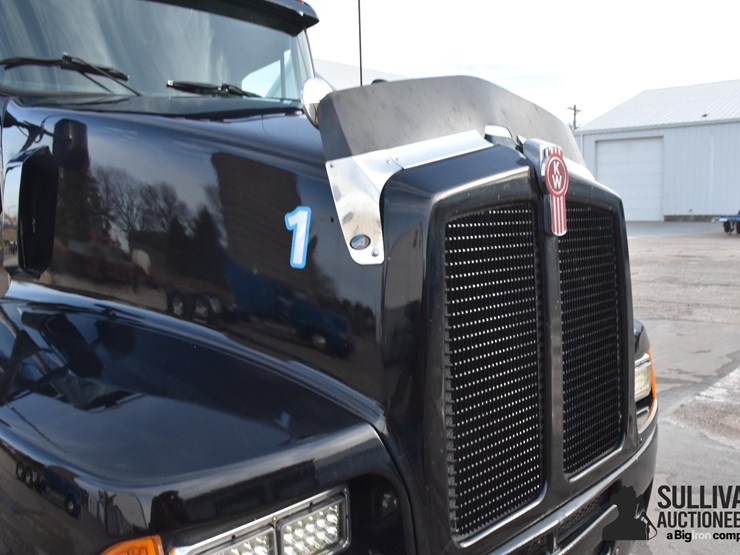 1996-kenworth-t600-image-19