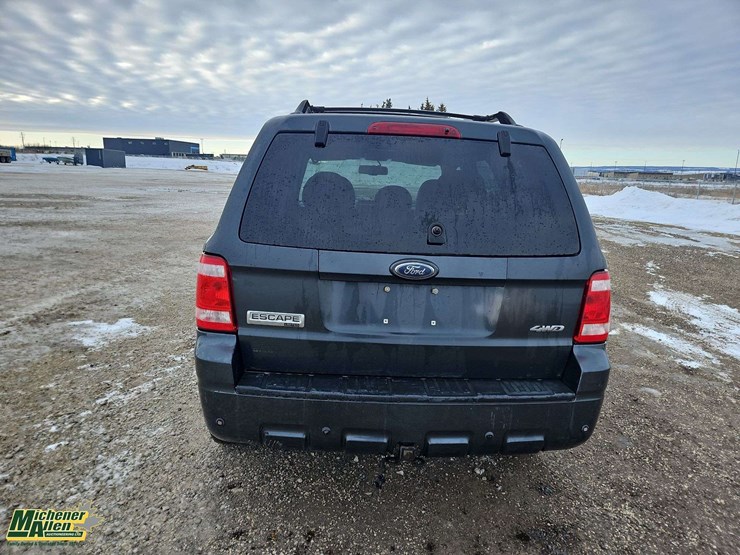 2008-ford-escape-image-7