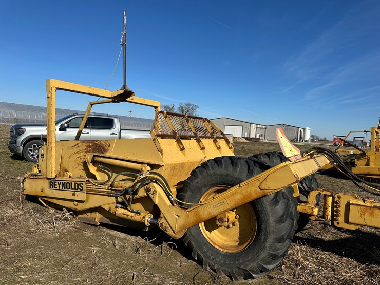 1999-reynolds-10c-image-4