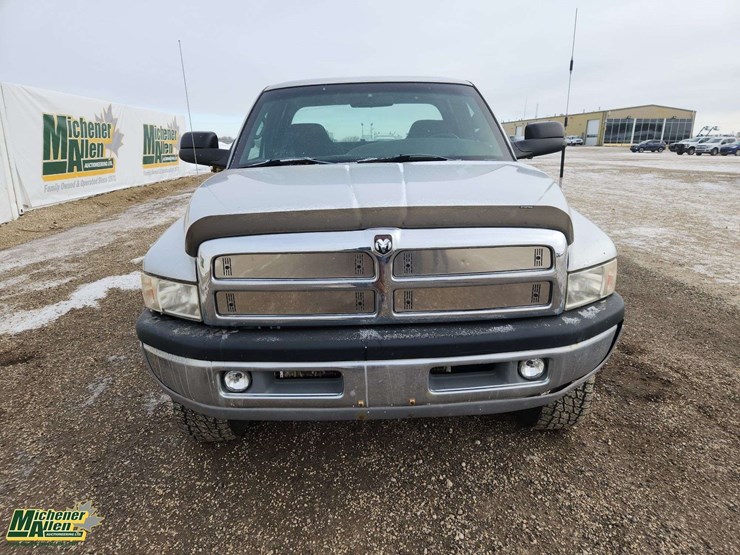2002-dodge-ram-2500-image-9