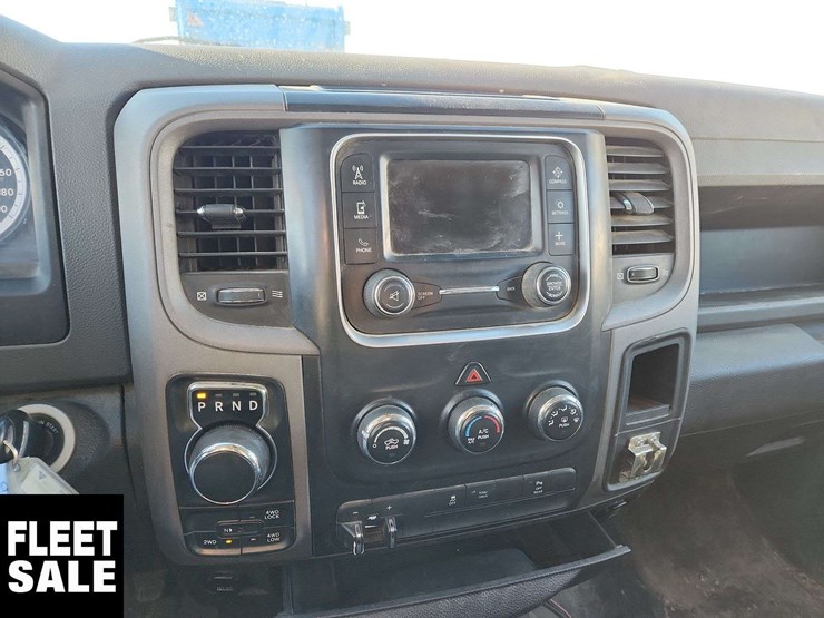 2014-dodge-1500-image-21