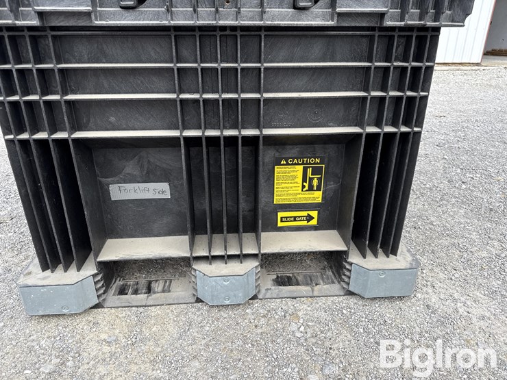 buckhorn-574533cfro-seed-tote-image-10