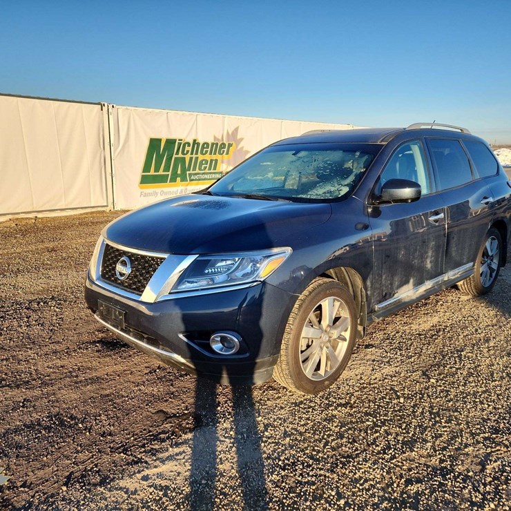 2014 NISSAN PATHFINDER