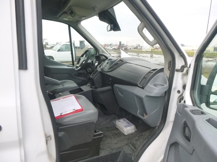 2017-ford-transit-image-5