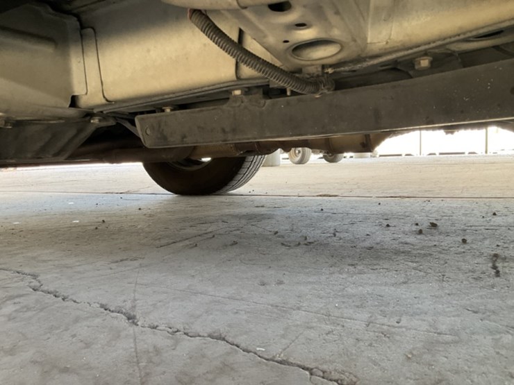 2017-chevrolet-traverse-ls-image-27